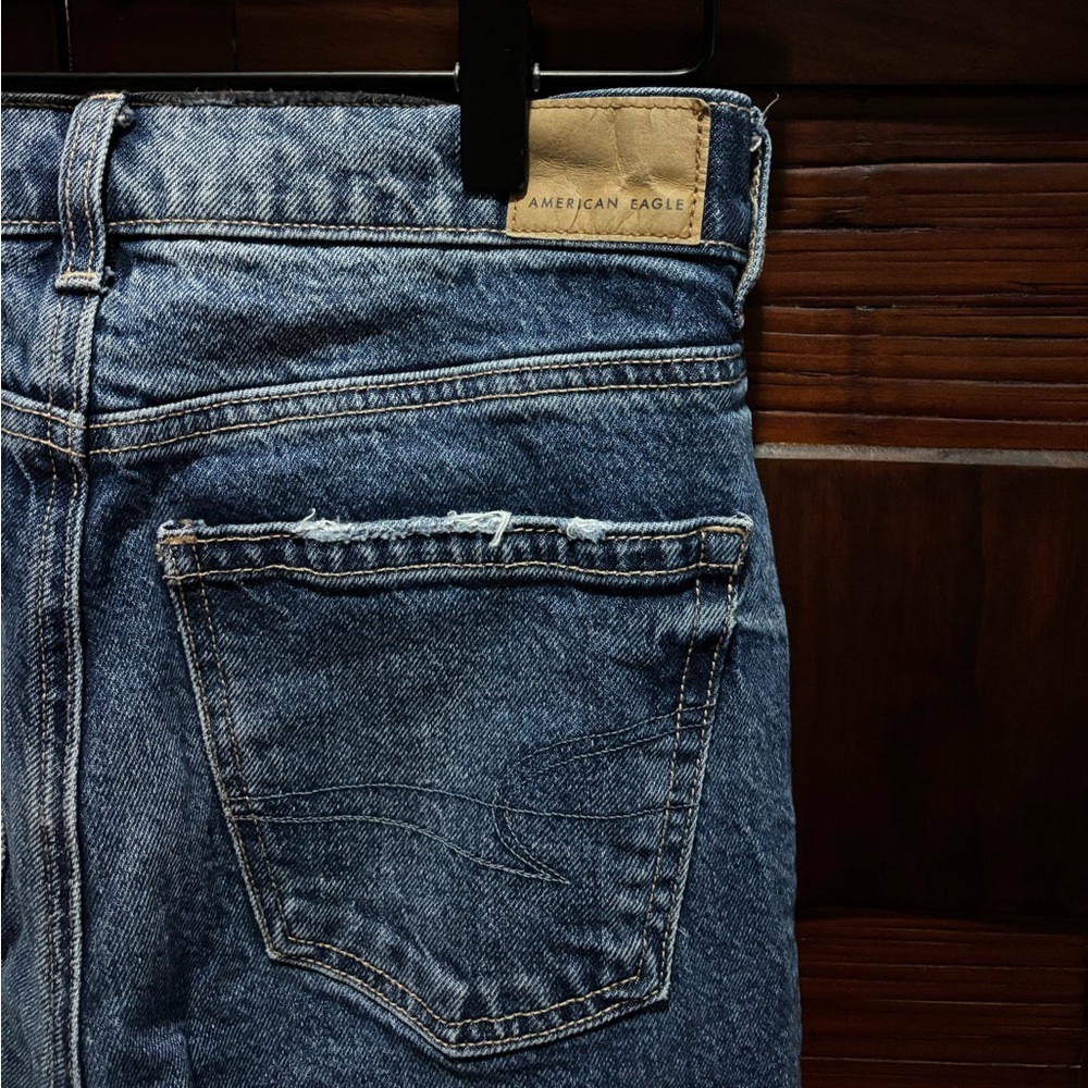 American Eagle Outfitters High Rise Blue Jeans - Picture 9 of 10